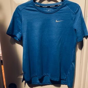 Nike Women’s dri-fit running shirt